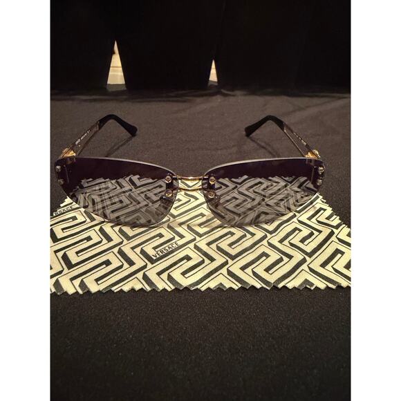 RARE Versace Medusa rimless sunglasses from the 1990s main image 6